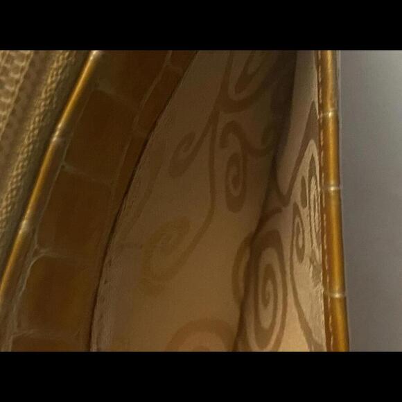 Brighton Croc-Embossed Clutch Bag - Picture 6 of 10